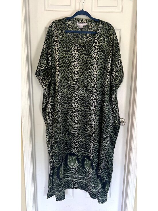 Jessica Taylor Dresses & Skirts - Vintage Jessica Taylor Green Tiger Animal Print Kaftan Dress Muumuu Caftan Maxi